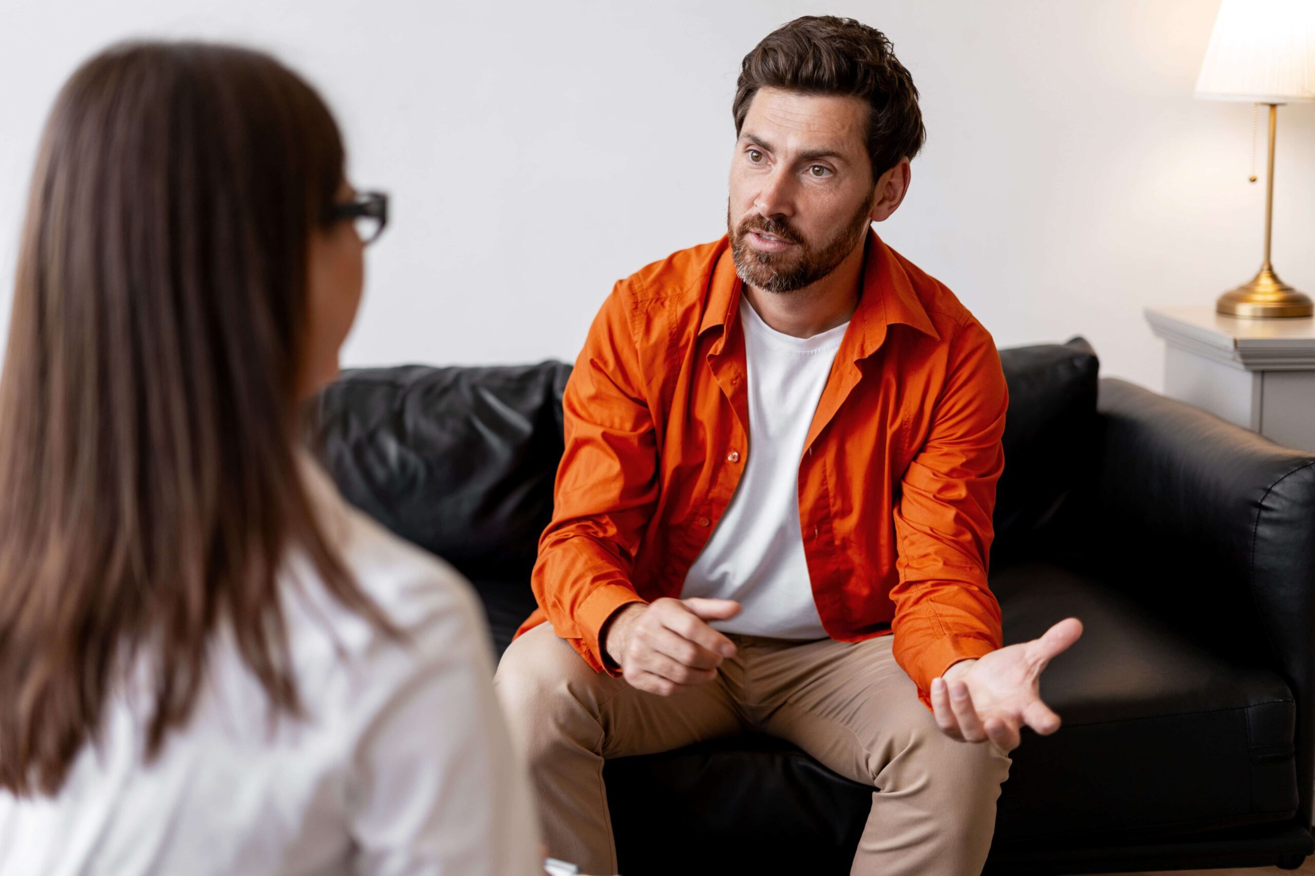 Man talking to his therapist about lifewise drug rehab.